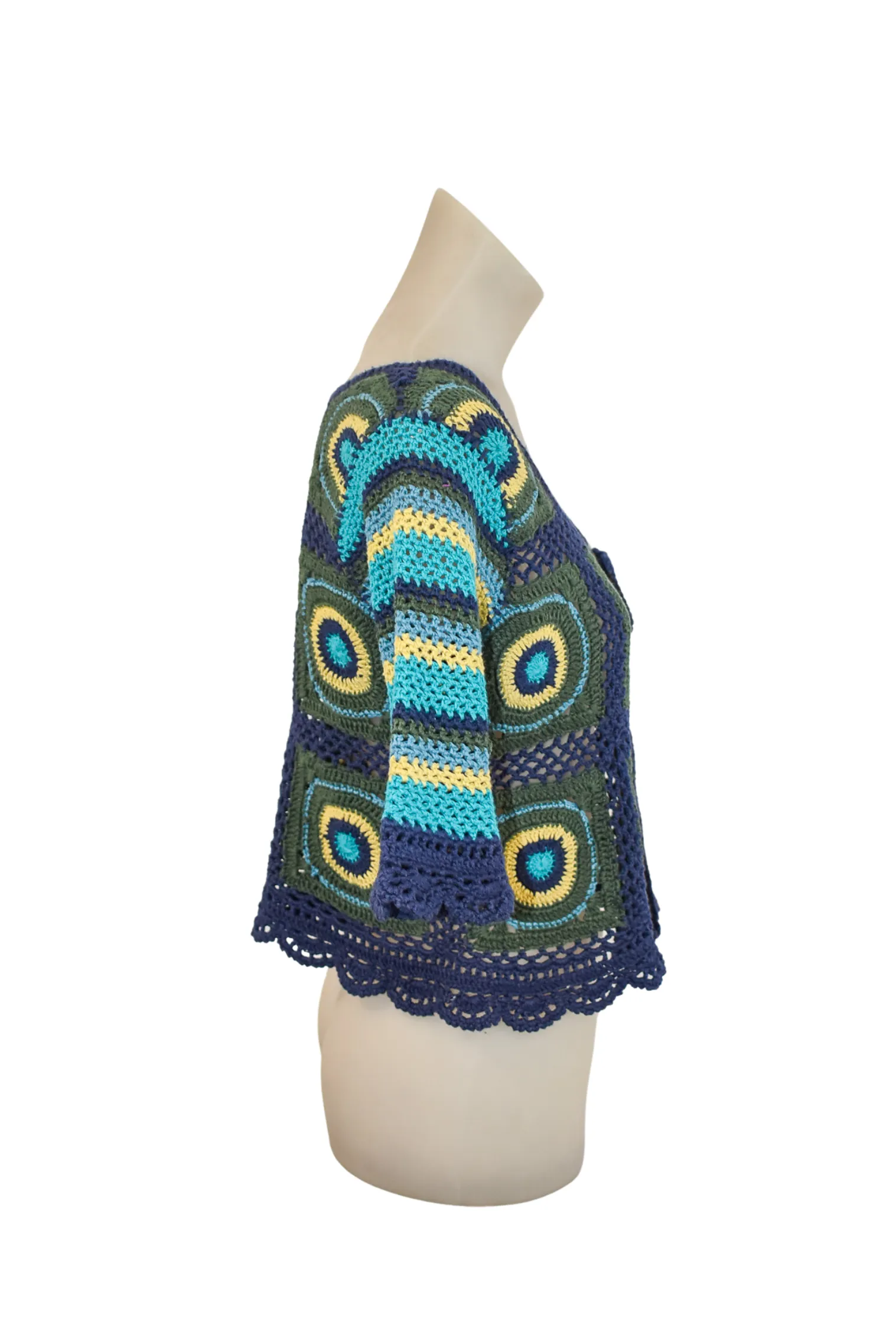 Adorable crochet tie top, M