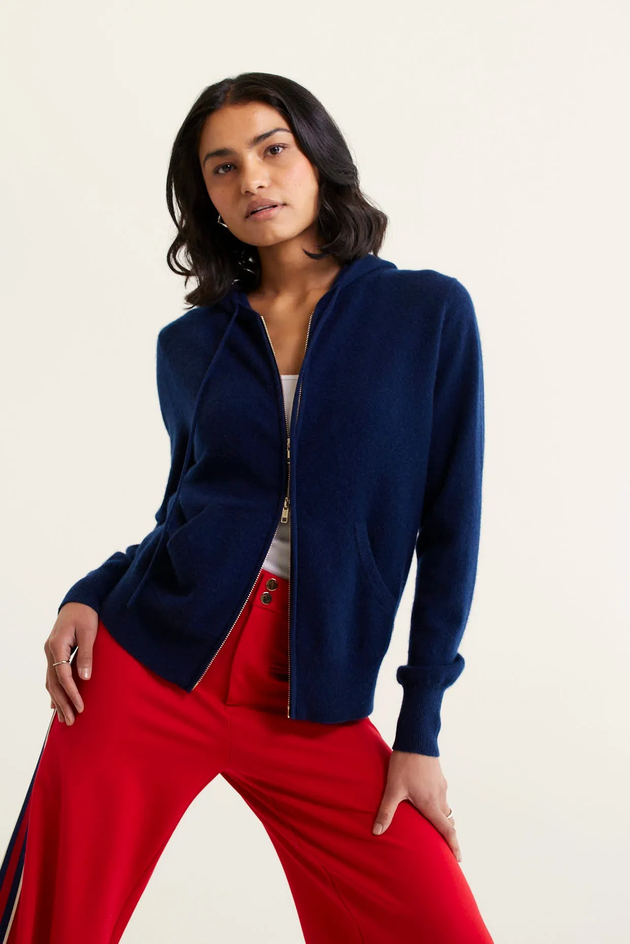 Amber Cashmere Hoodie In Midnight Navy