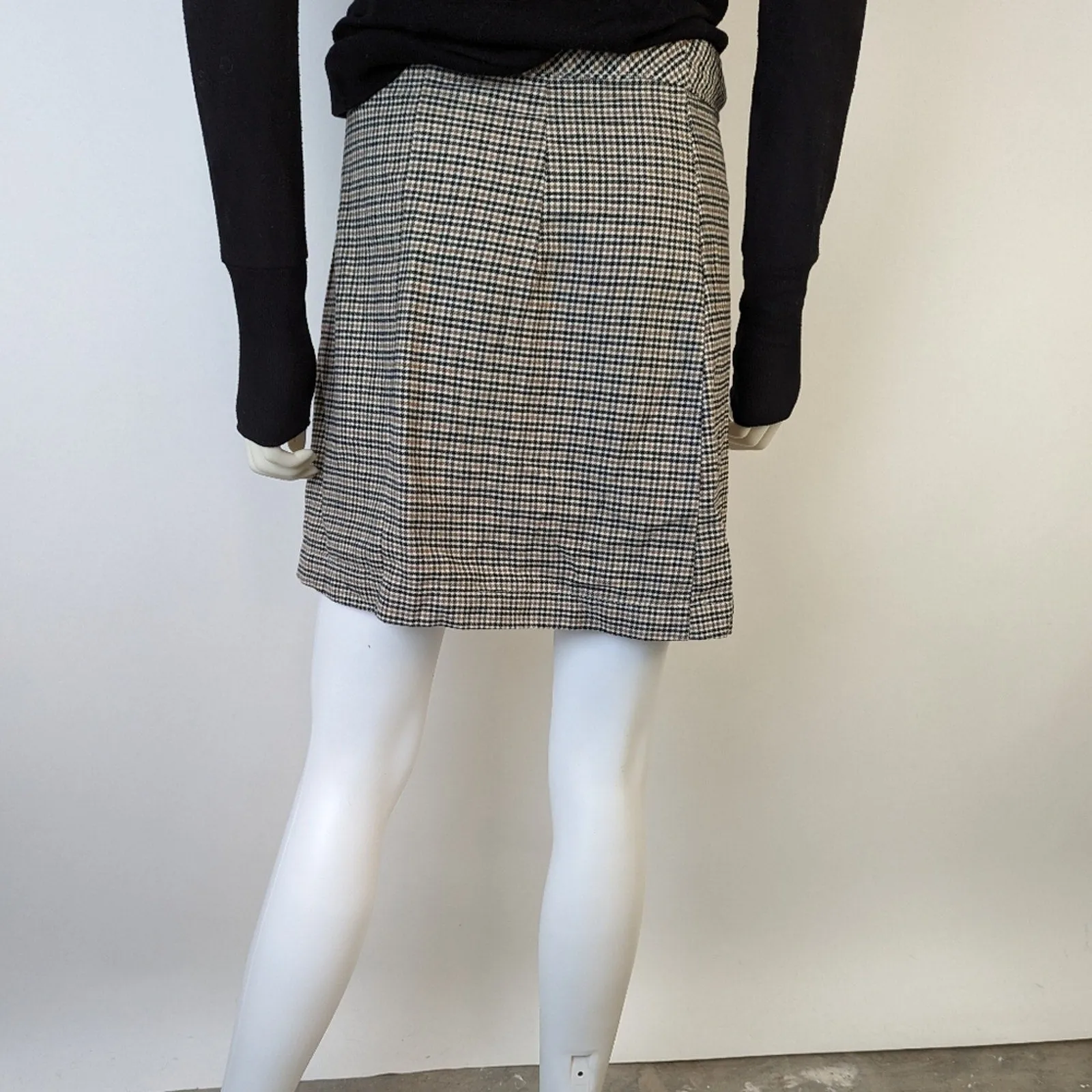 H & M A-Line Skirt - 4