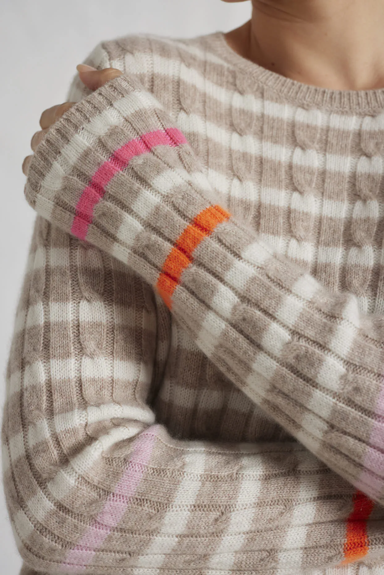 Nora Cashmere Sweater in Lightweight Beige