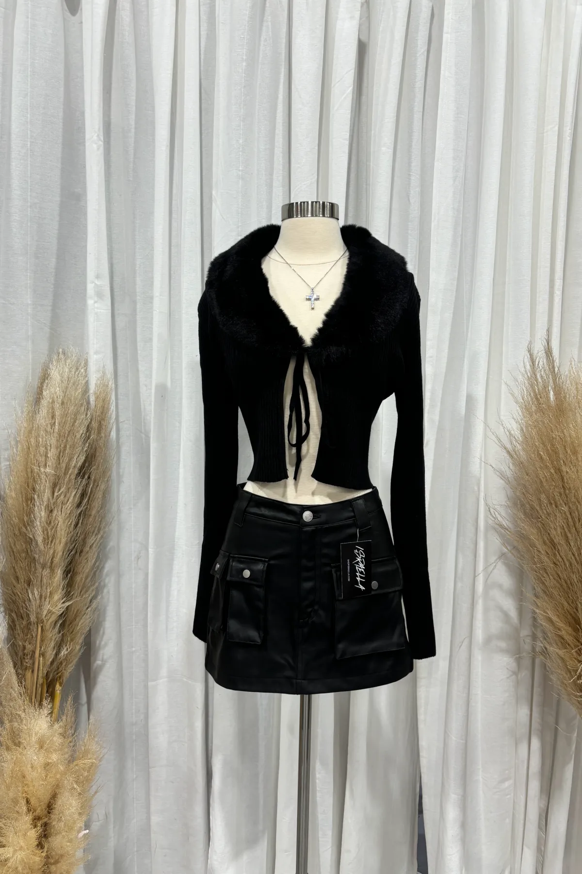 Spears Fur Long Sleeve Top (Black)