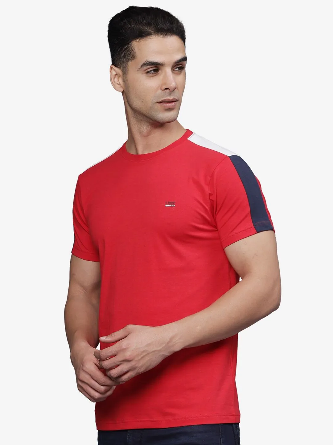 T-Base Men Applique T-Shirt